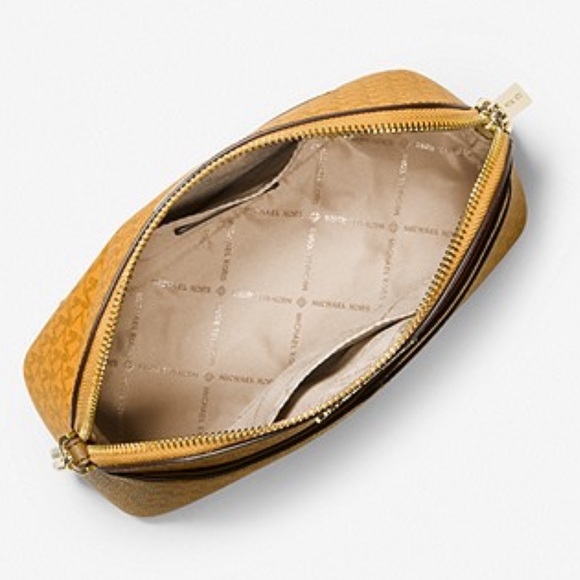 MICHAEL KORS
Jet Set Travel Medium Logo Dome Crossbody Bag Marigold Multi Color - Picture 3 of 3